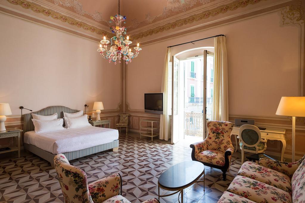 Palazzo Margherita Bernalda Esterno foto